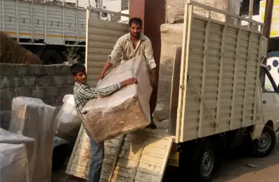 Loading And Unloading Services In Surat